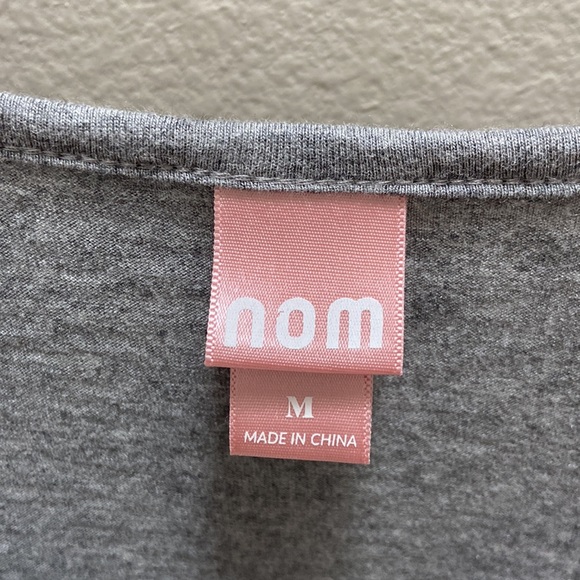 NWOT Women’s Nom Maternity - Grey and Ruffled Maria Nursing top. Size Medium. - Picture 6 of 16